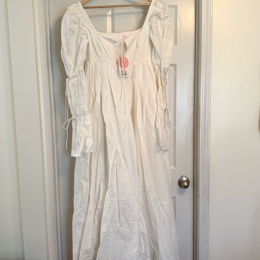 Selkie Rapunzel Gown - Picture 3 of 5